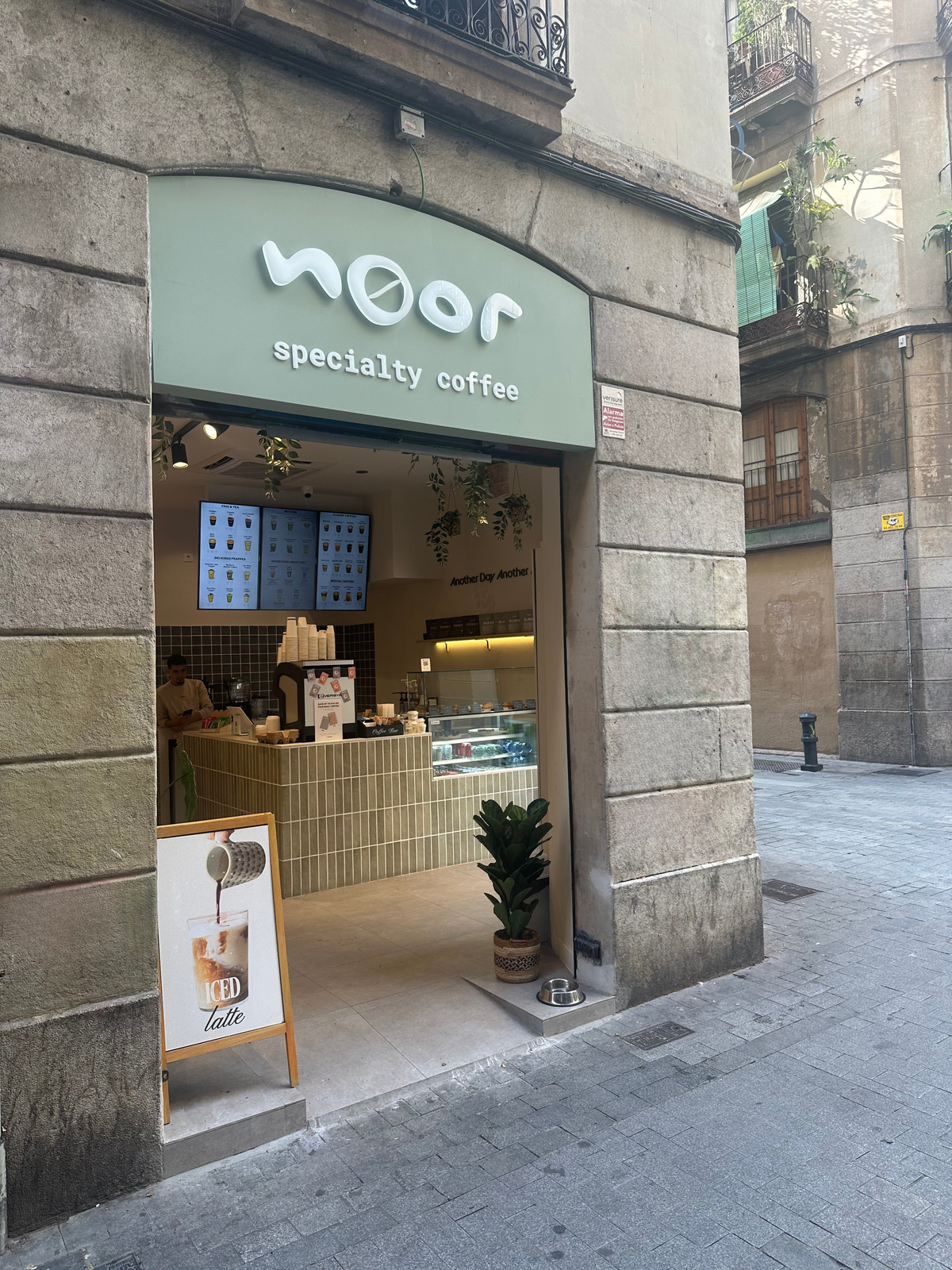 Noor Coffee™ MACBA